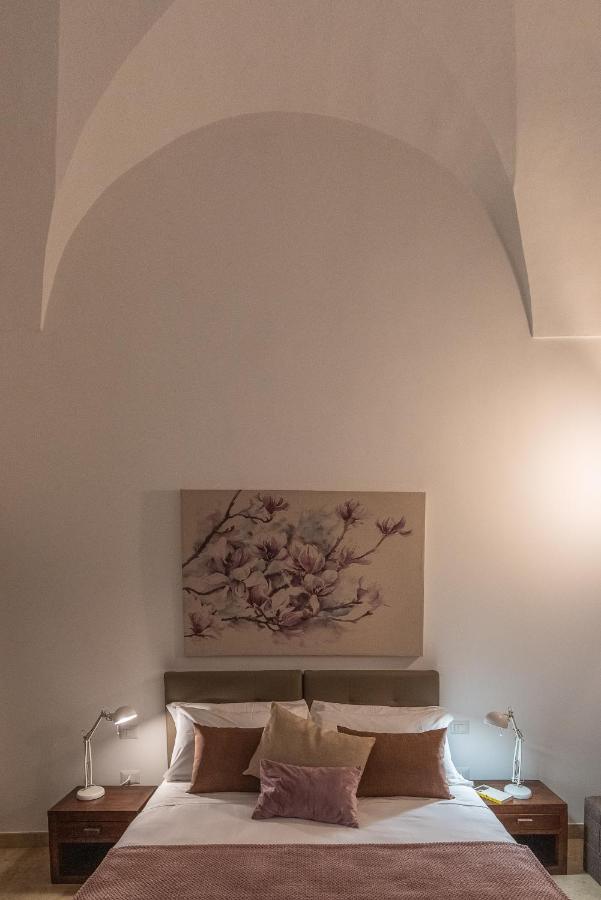 Rubichi 6 - Old Town Apartment Sit Lecce Exteriör bild