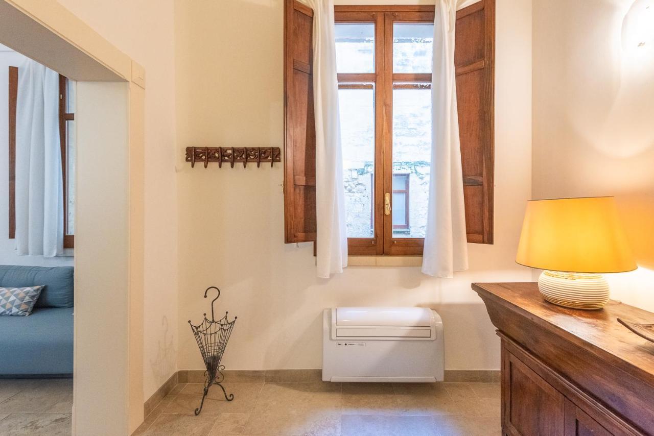 Rubichi 6 - Old Town Apartment Sit Lecce Exteriör bild