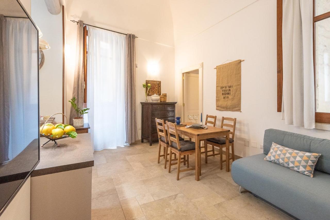 Rubichi 6 - Old Town Apartment Sit Lecce Exteriör bild