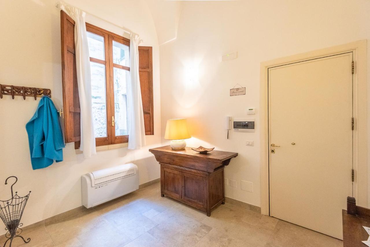 Rubichi 6 - Old Town Apartment Sit Lecce Exteriör bild