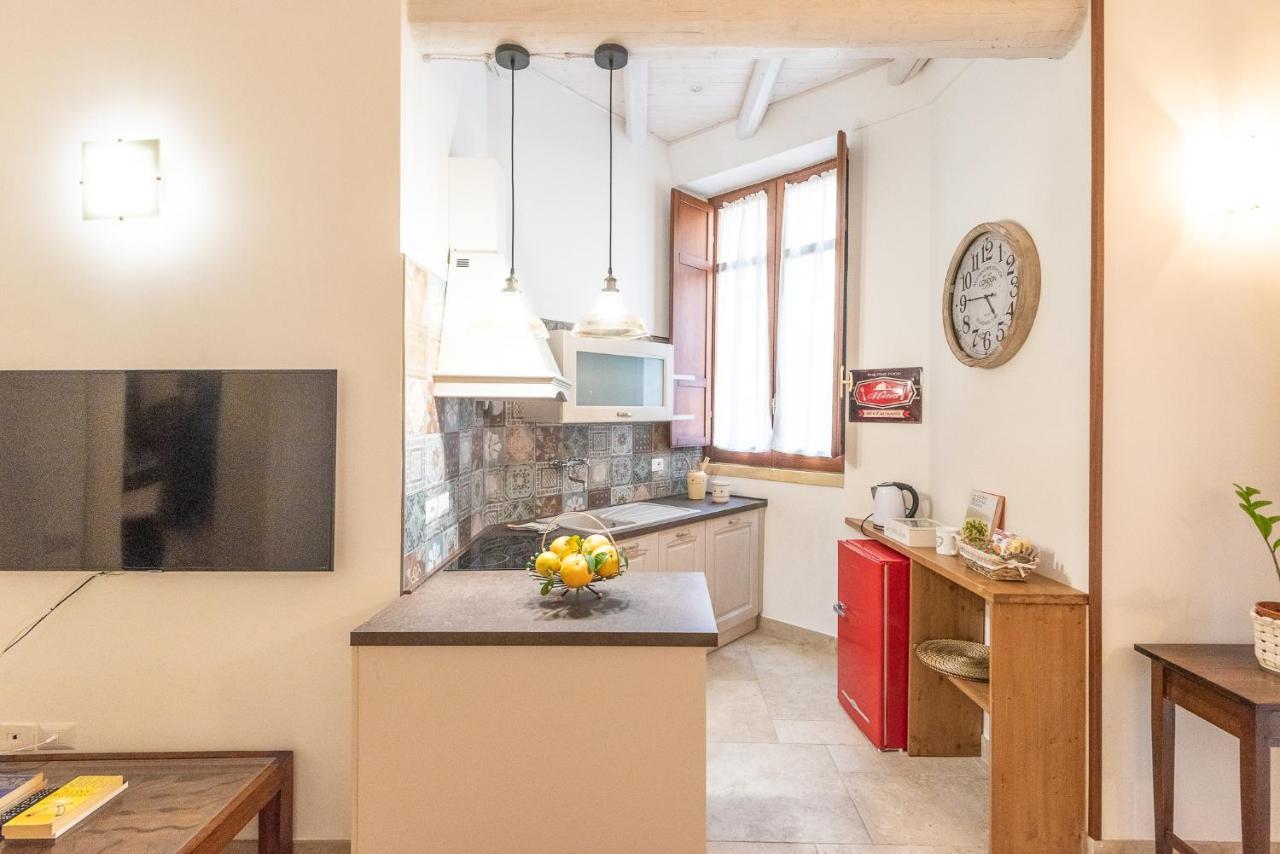 Rubichi 6 - Old Town Apartment Sit Lecce Exteriör bild